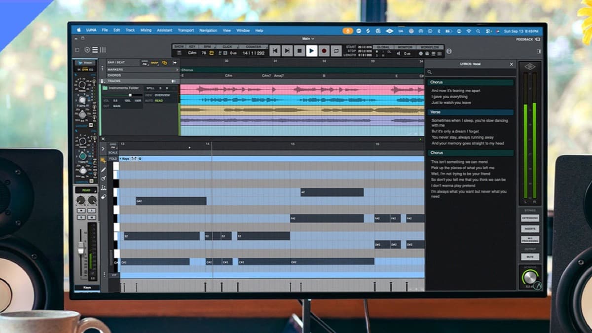 Universal Audio LUNA 3.0 arrangement window with stem separation, LUNA Play, and smart editing tools